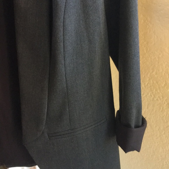 Grey blazer - Picture 3 of 4